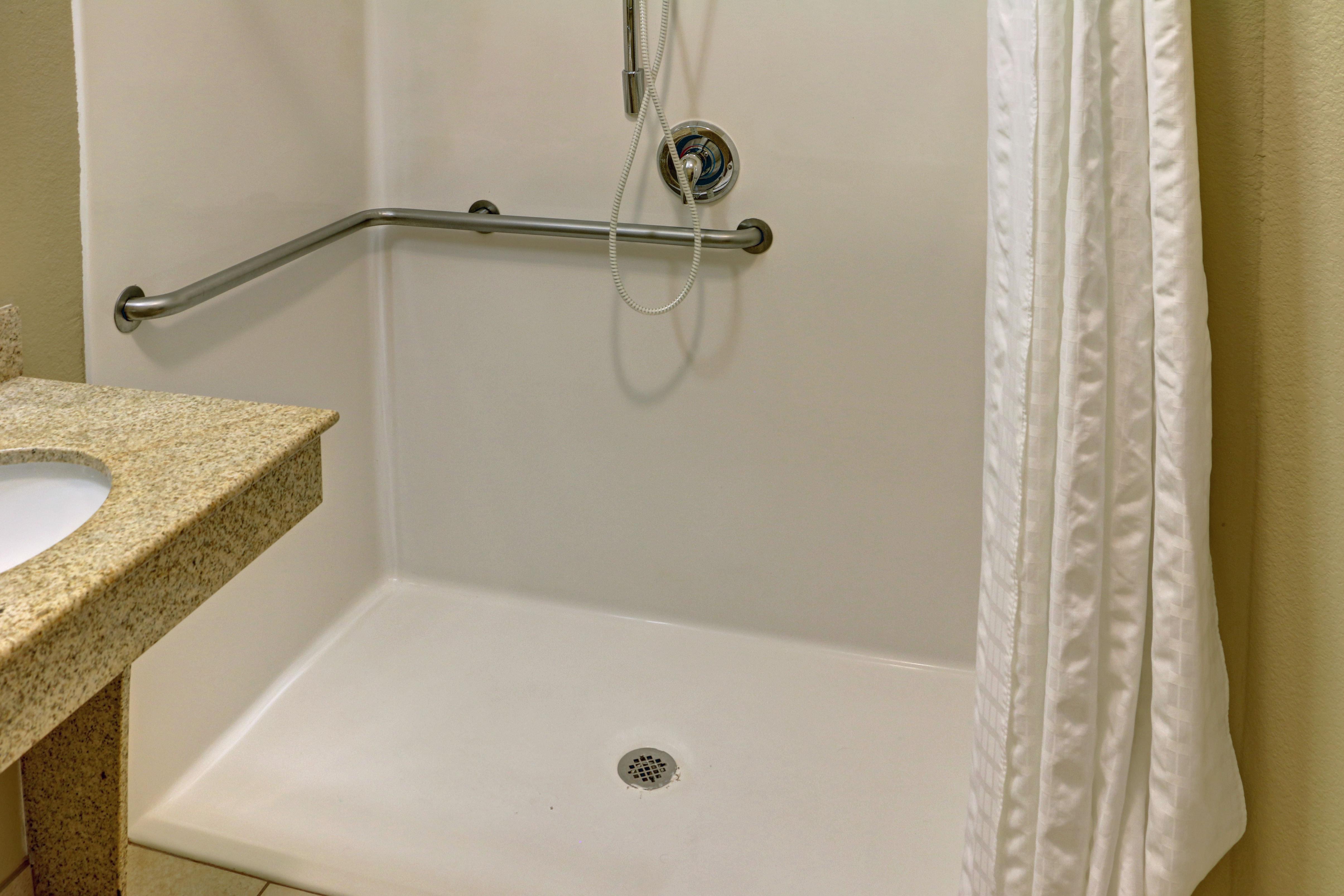 Candlewood By Ihg 3*