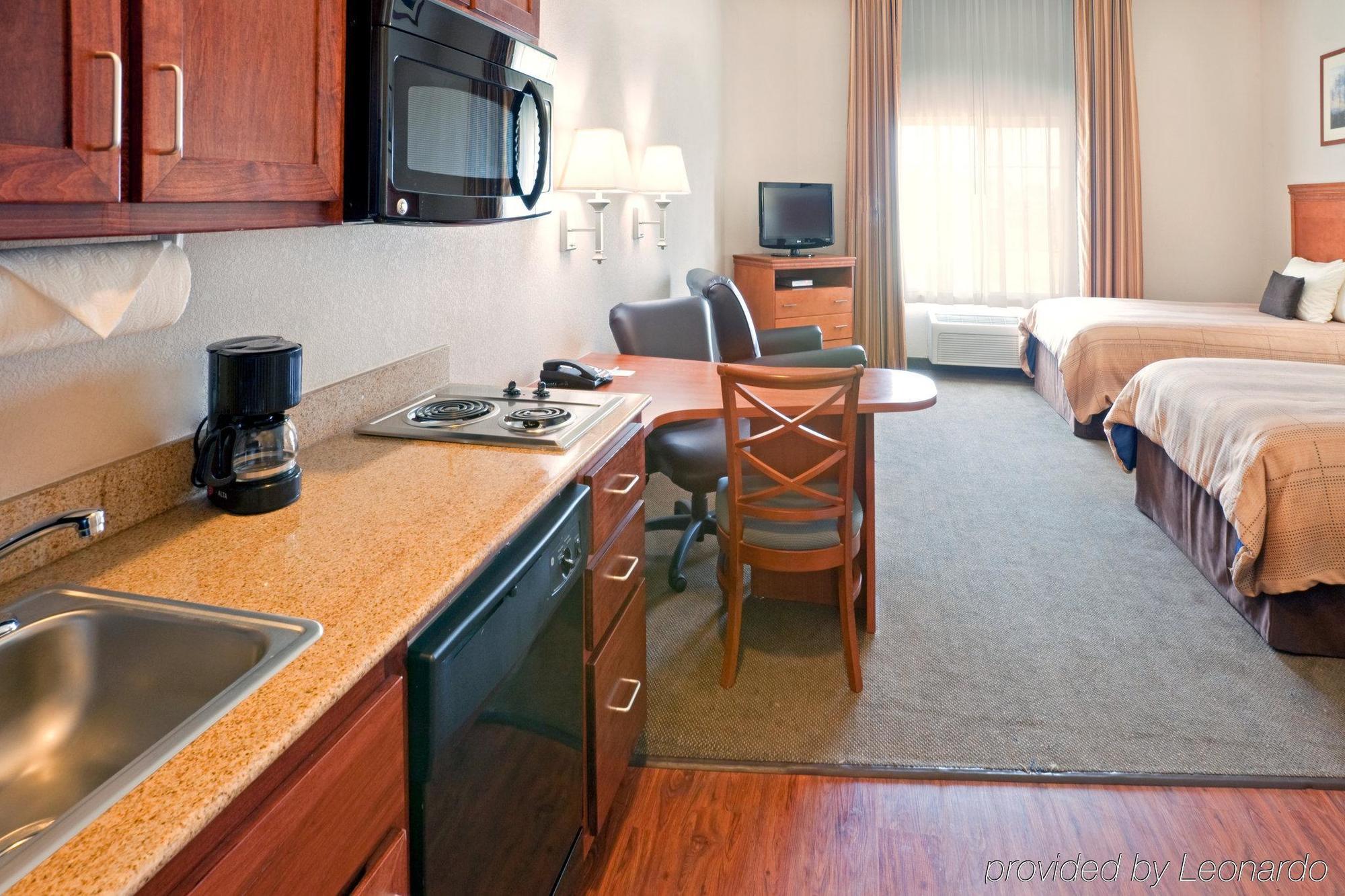 Candlewood By Ihg Texarkana