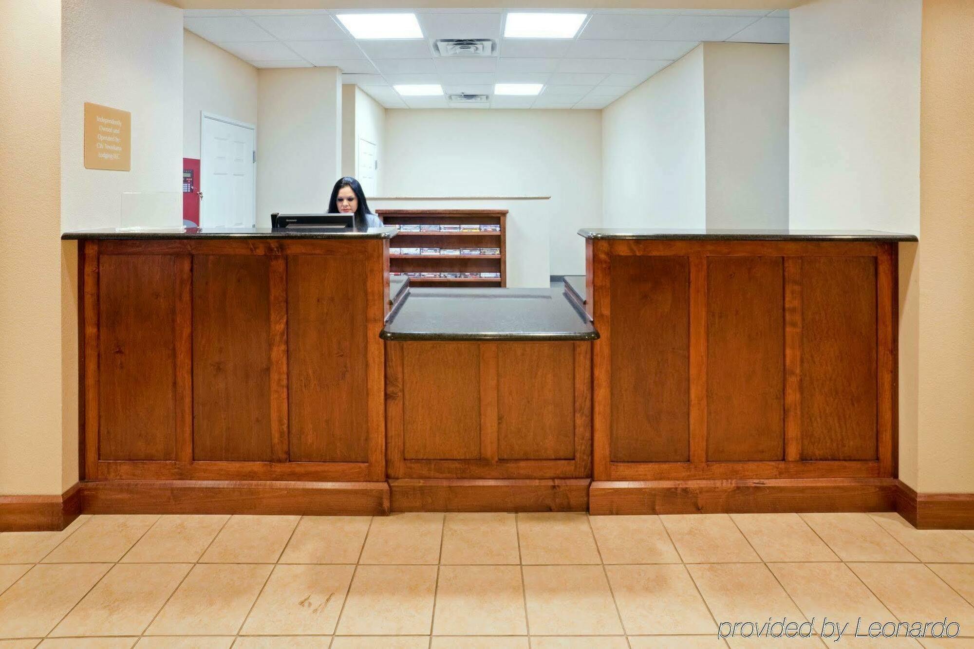 Candlewood By Ihg Hotel Texarkana